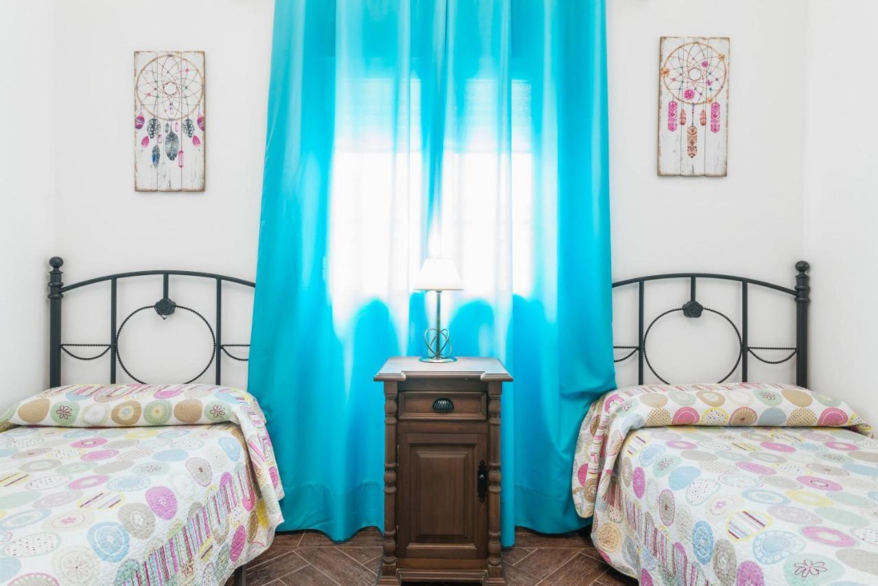Casa Familiar La Lobita 1 Holiday home